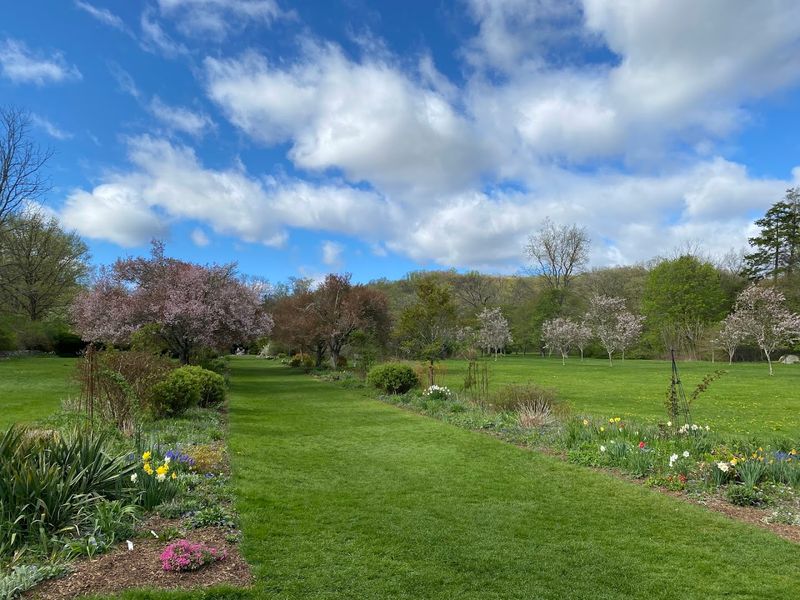 Gardens That Change Their Outfit Every Season Gardens That Change Their Outfit Every Season
