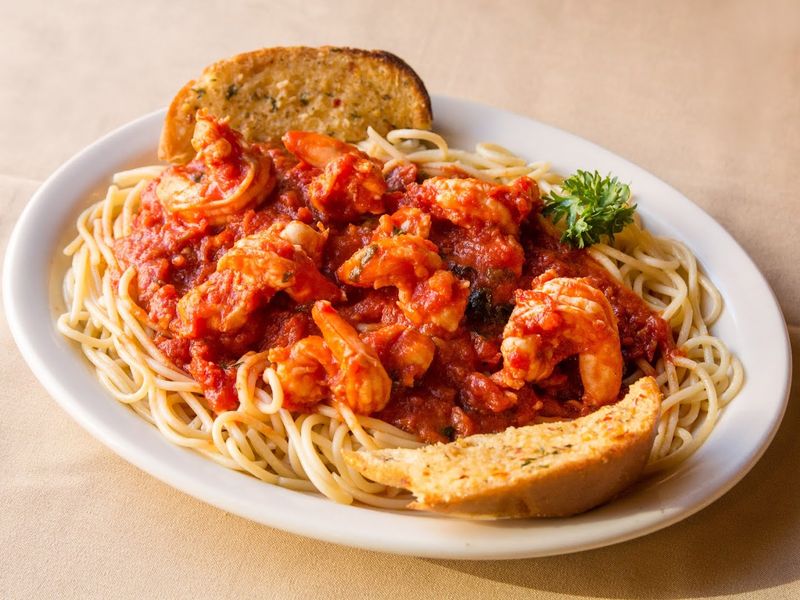 Garlic Bread That Deserves Its Own Conversation