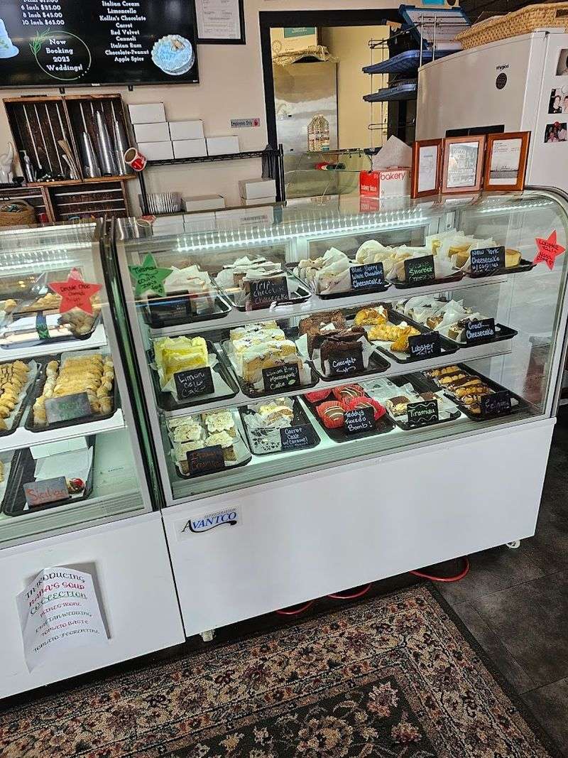 Gelato and Cookies Round Out the Sweet Side