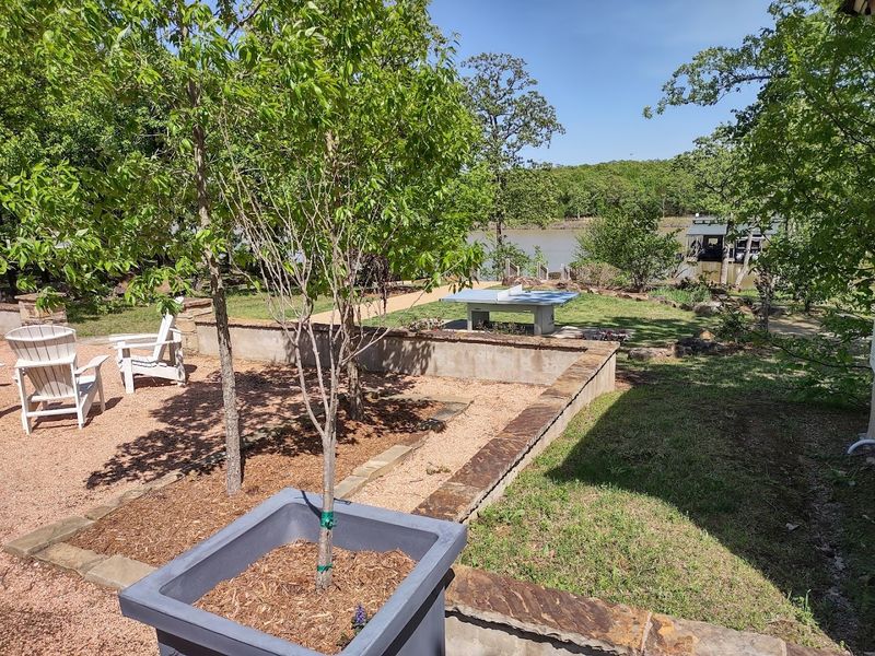 Green Spaces Woven Into Every Block