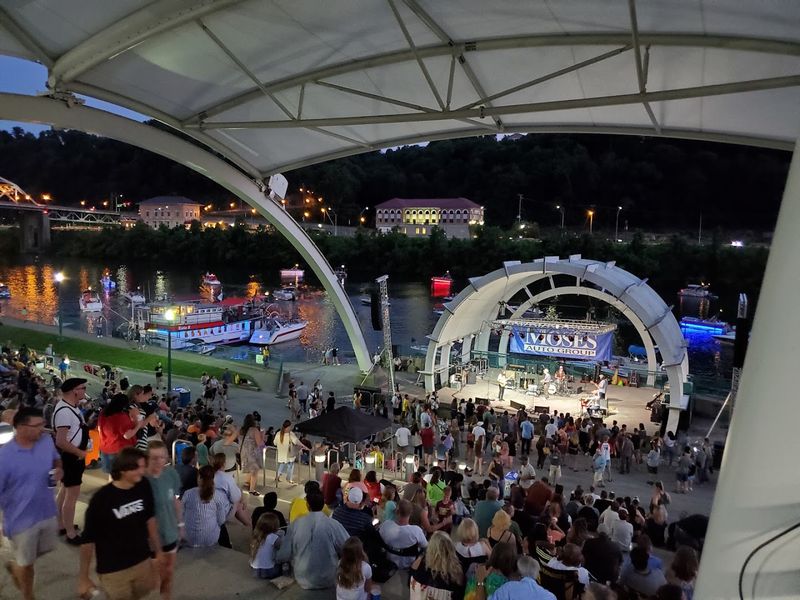 Haddad Riverfront Park, Charleston