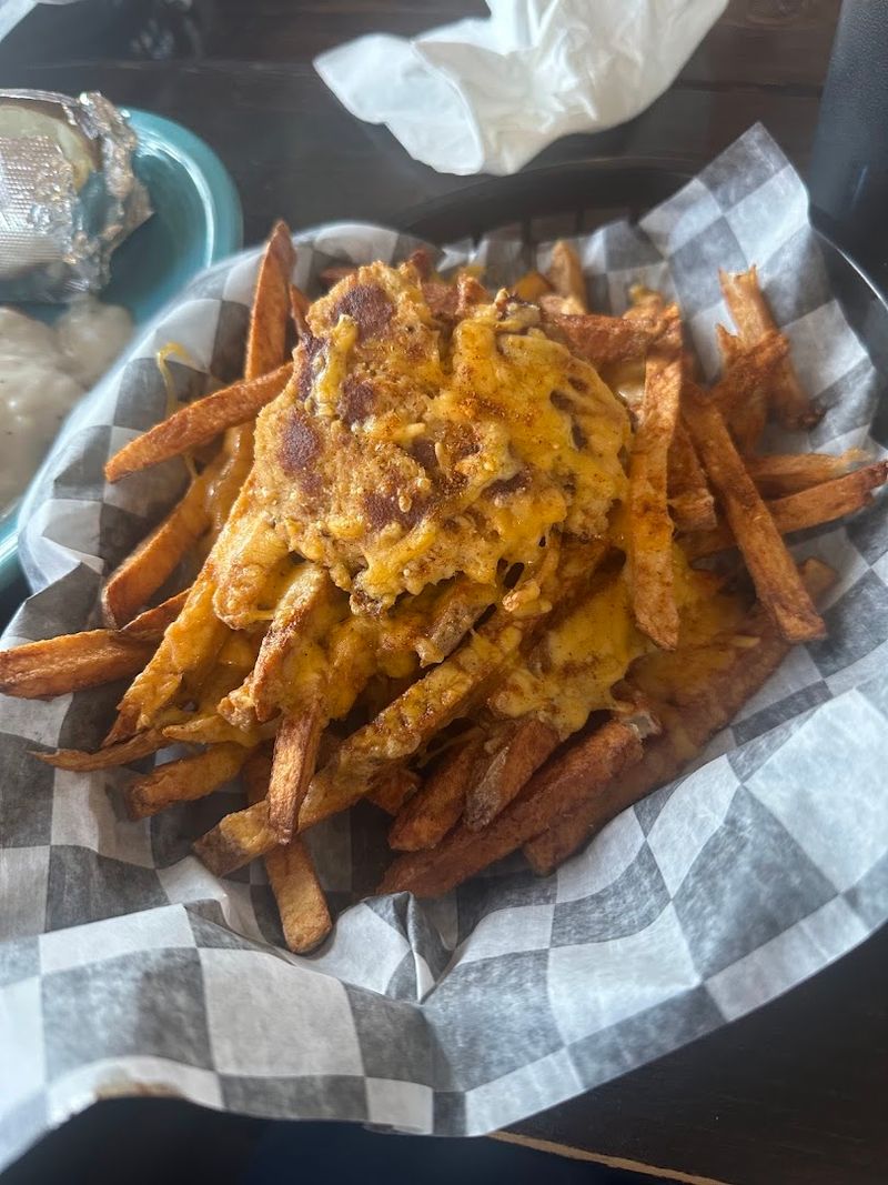 Hand-Cut Fries That Actually Deserve the Hype