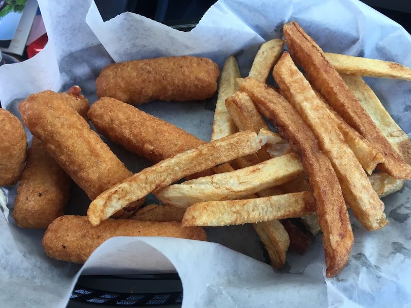 Hand-Cut Fries That Deserve Their Own Fan Club