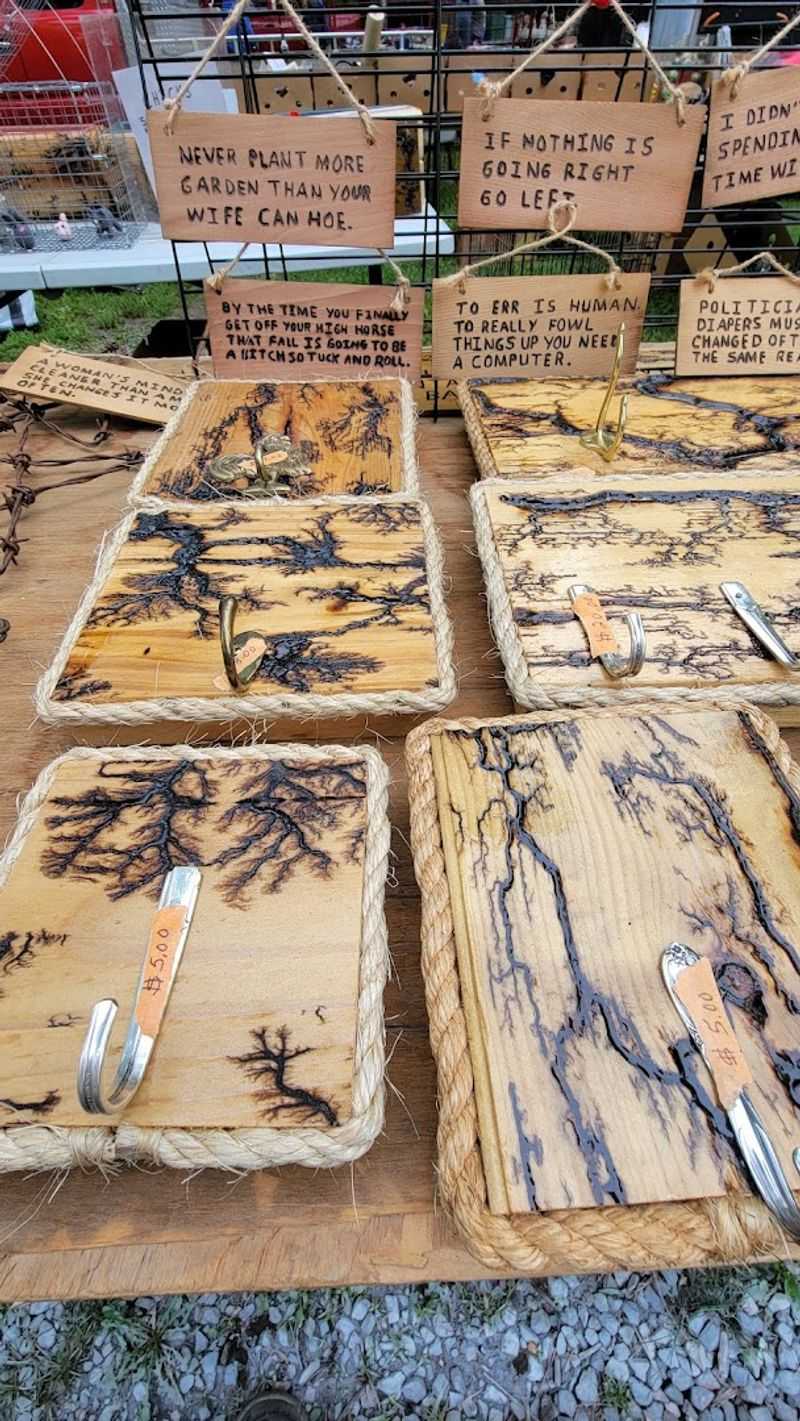 Handmade Crafts That Deserve More Than a Quick Glance Handmade Crafts That Deserve More Than a Quick Glance