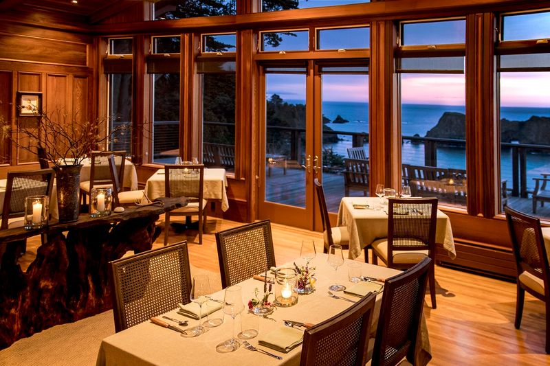 Harbor House Inn Restaurant California