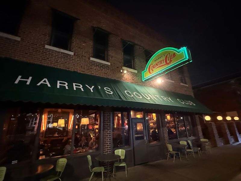 Harry's Cafe, Kansas