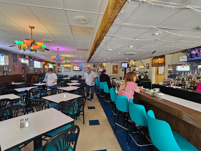 How Tavern Style Became The Main Event How Tavern Style Became The Main Event