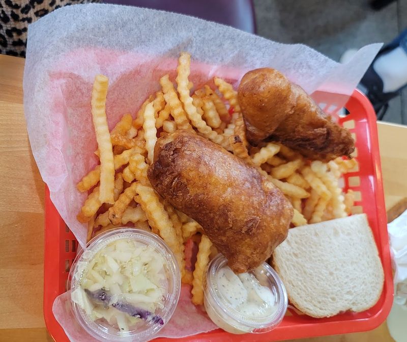 How to Plan Your Visit to The Booyah Shed