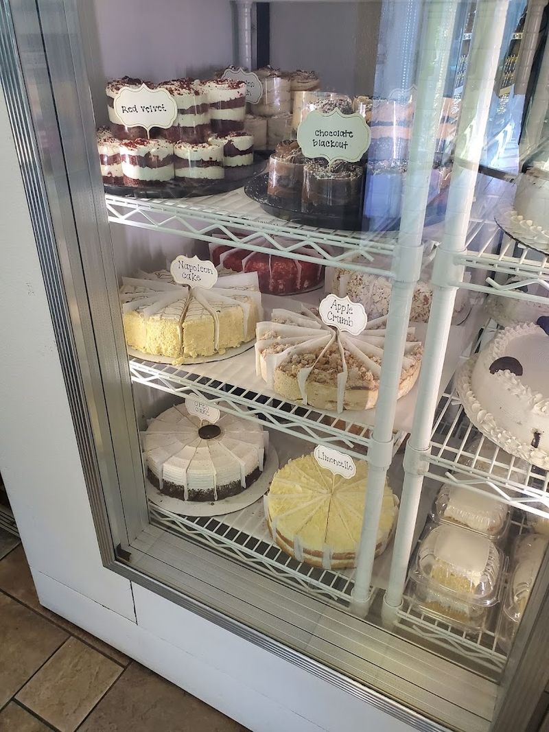 Ice Cream Cakes and Logs for Every Occasion