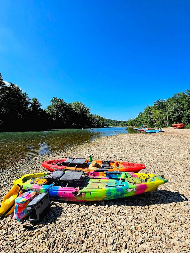 Illinois River Floating Stretches, Tahlequah