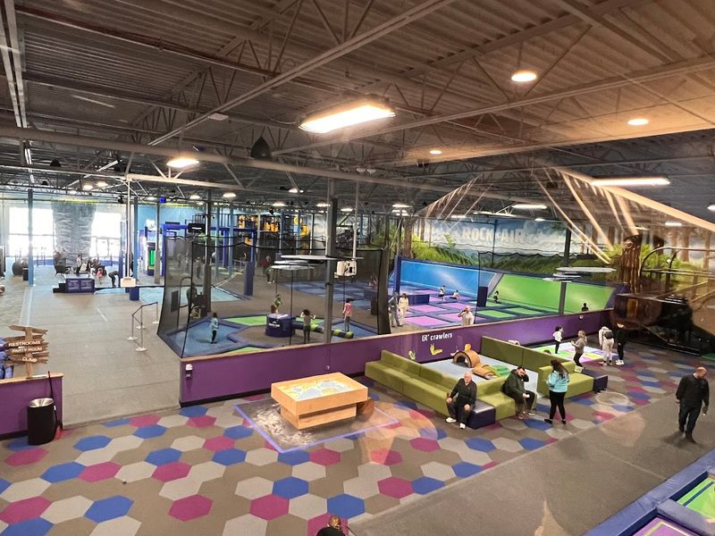 Immersive VR and AR Experiences That Blend Play with Technology Immersive VR and AR Experiences That Blend Play with Technology