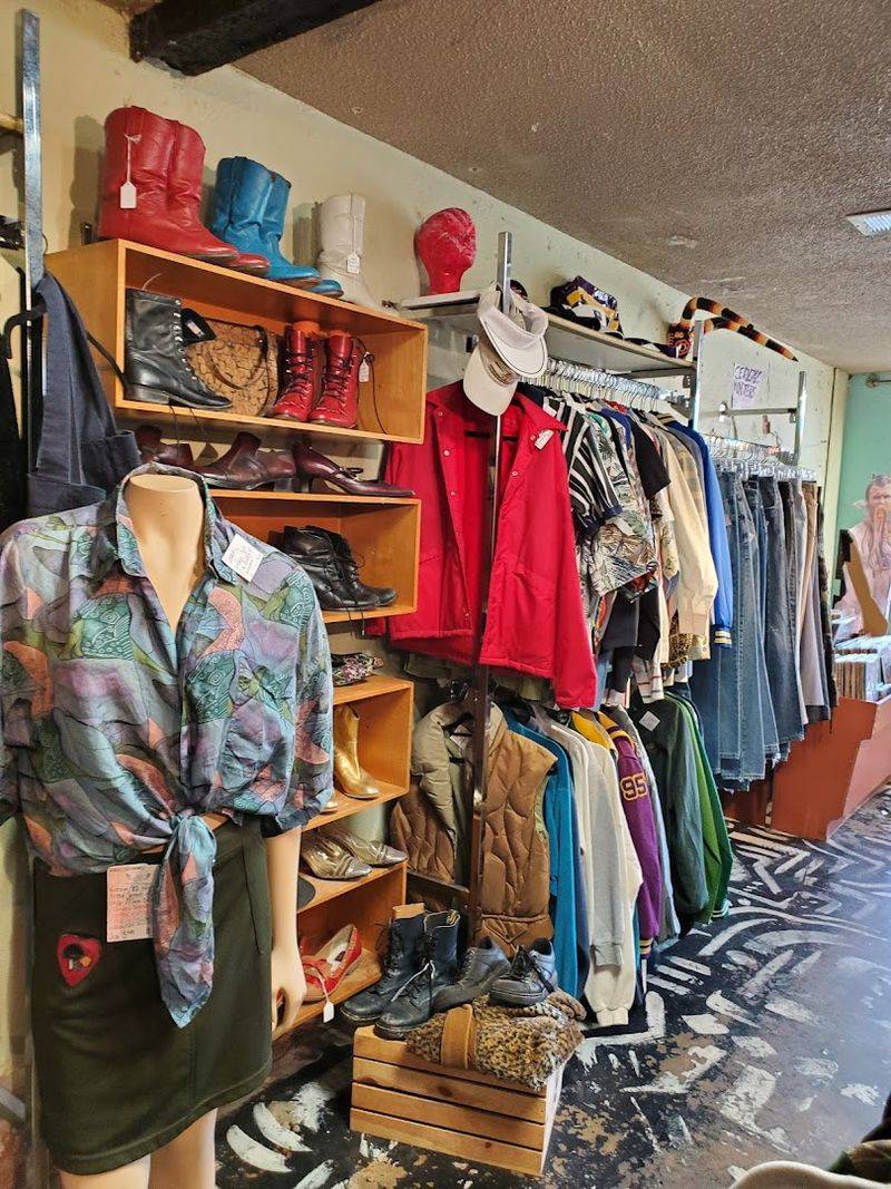 Independent Boutiques Worth Every Step Independent Boutiques Worth Every Step