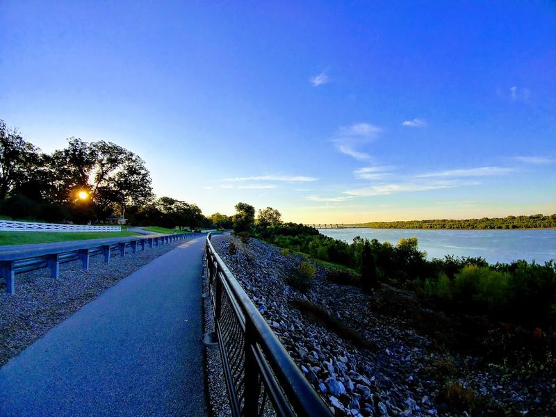 Indian Hill Overlook Park