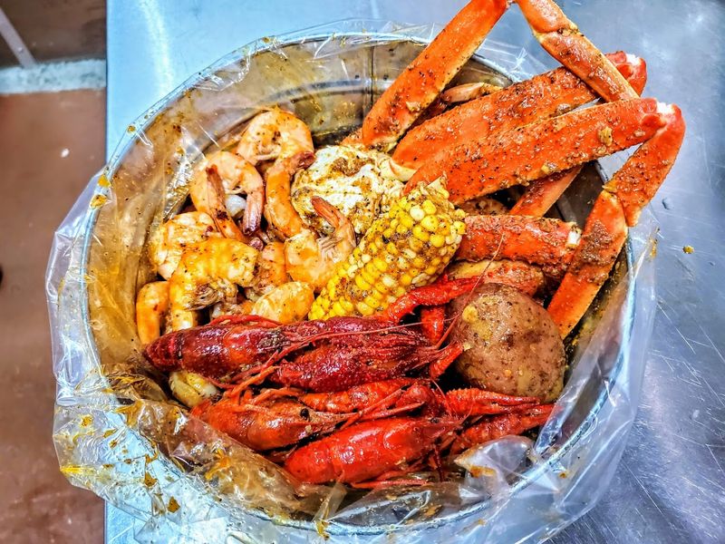 JZ Seafood Packs Enormous Flavor Into Every Single Order