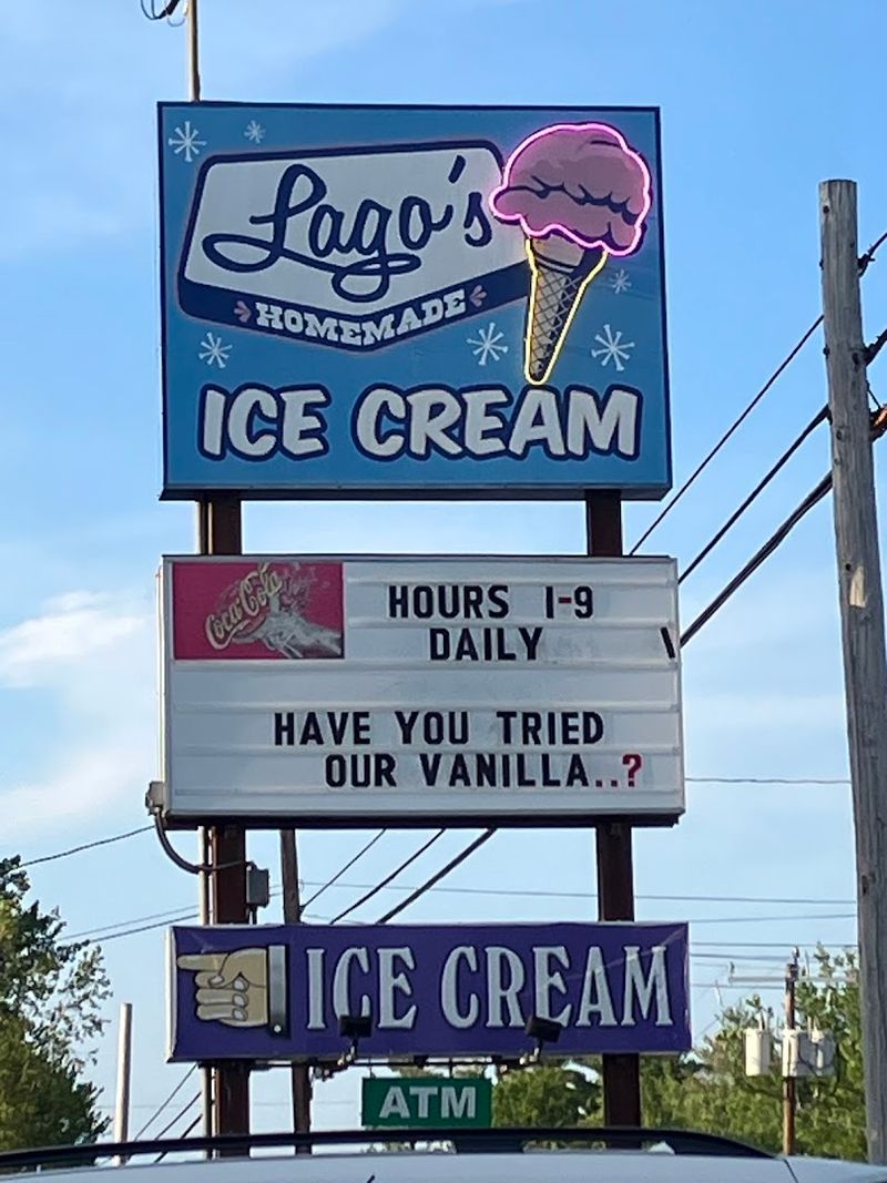 Lago's Ice Cream (Rye, NH) Lago's Ice Cream (Rye, NH)