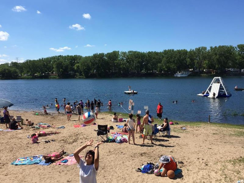 Lakeshore Camp Resort