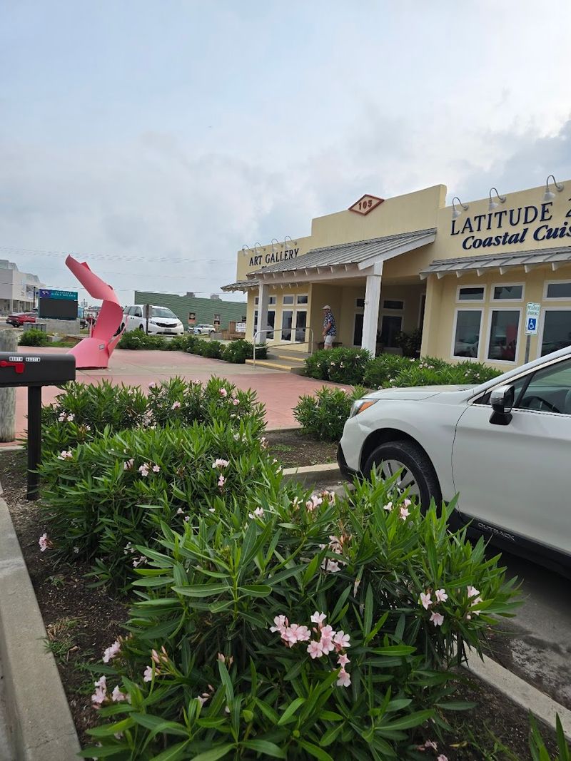 Latitude 28 02, Upscale Bay Views and Gulf Coast Flavors