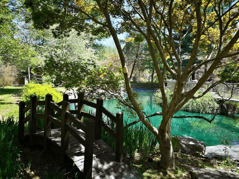 Lendonwood Gardens, Grove, Oklahoma