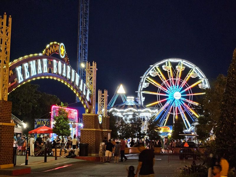 Live Entertainment and Seasonal Events, The Boardwalk That Never Sits Still