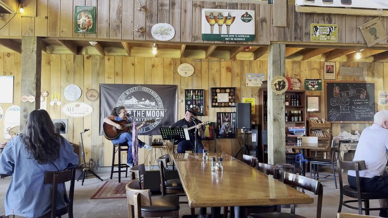 Live Music That Turns Every Visit Into a Night Out
