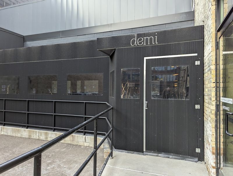 Location and Accessibility in the North Loop Neighborhood