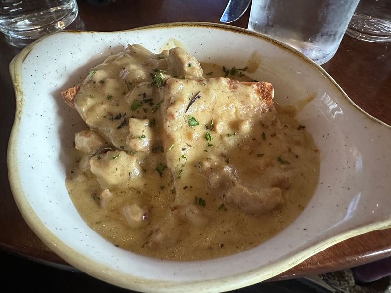 Mac and Cheese That Earns Real Loyalty