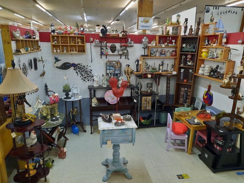 Make Your Way Through Rare Vintage Collectibles