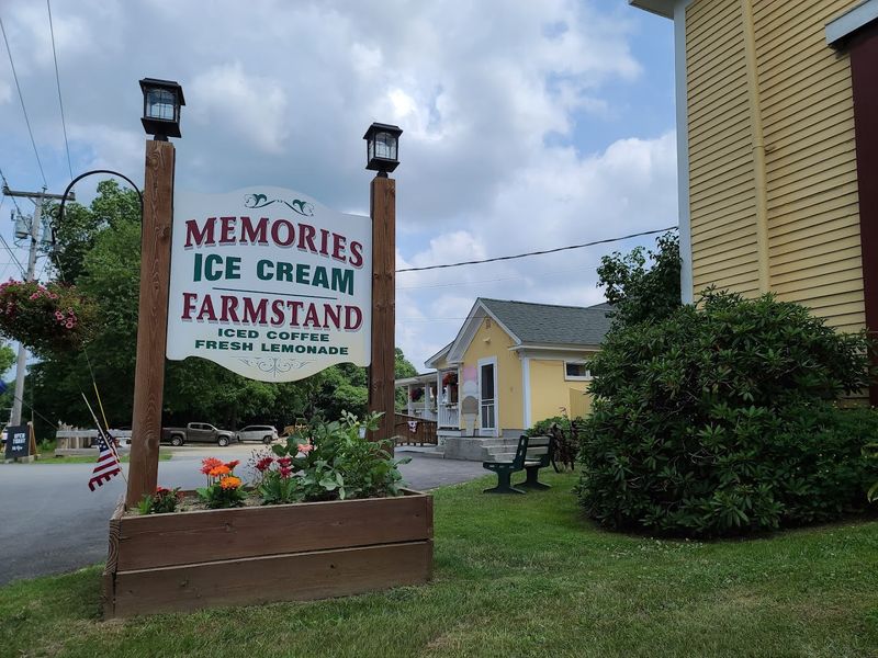 Memories Ice Cream (Kingston, NH) Memories Ice Cream (Kingston, NH)