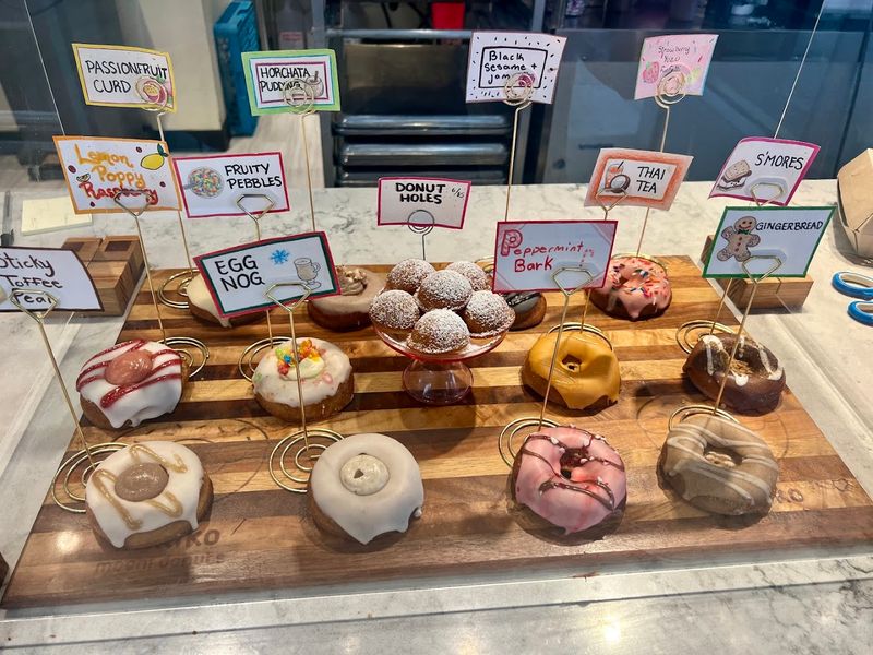 Mikiko Mochi Donuts, Portland, Oregon
