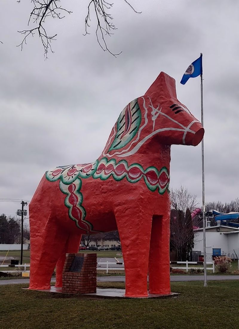 Mora, Minnesota Mora, Minnesota