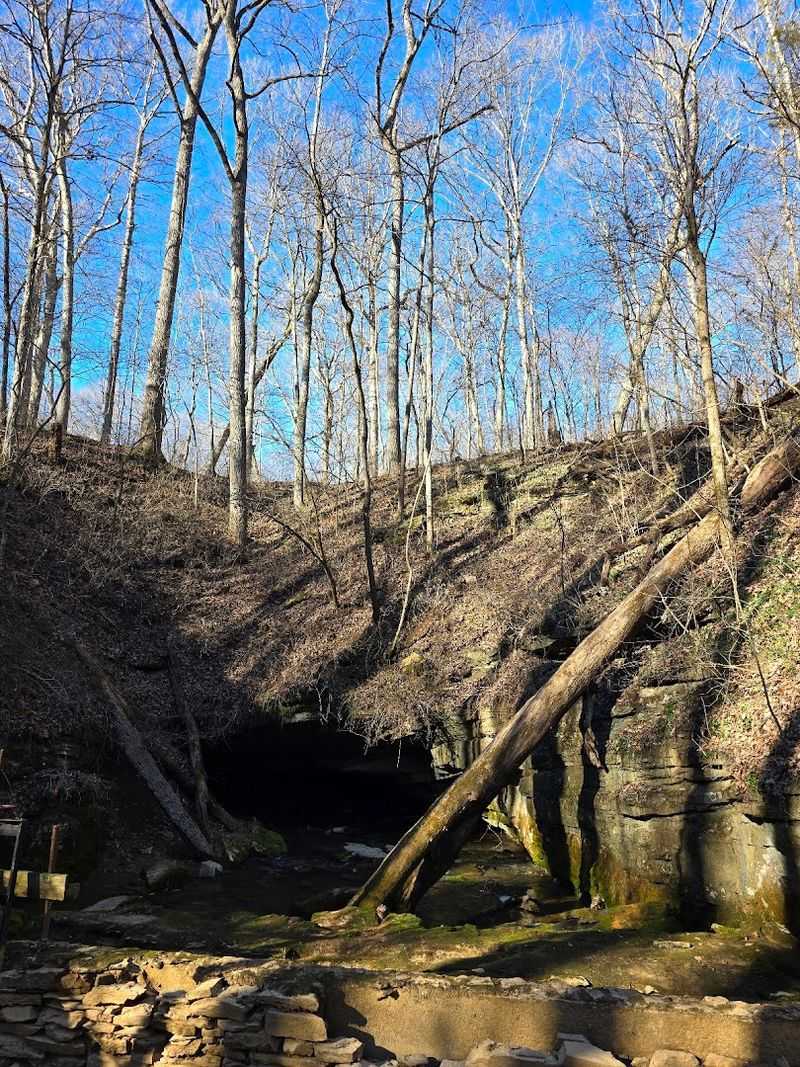 Nearby Places Worth Visiting After Your Cave Tour