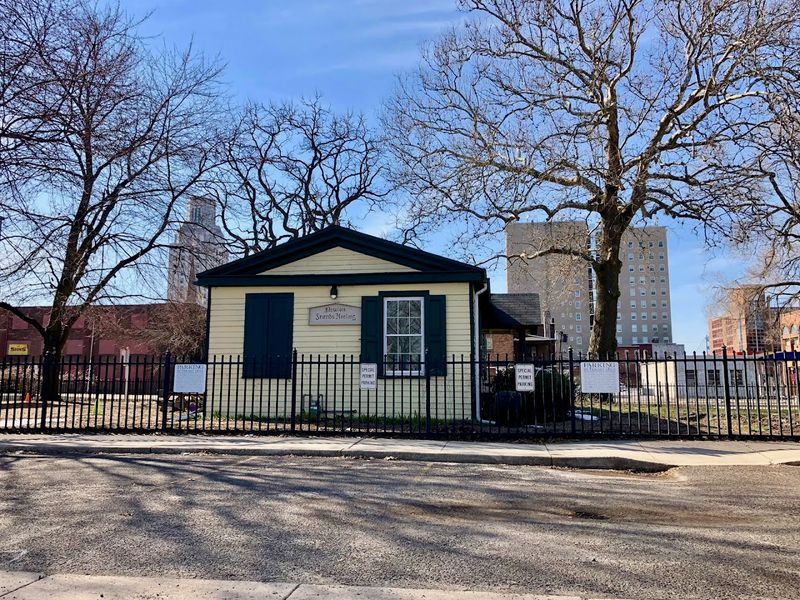 Newton Friends Meetinghouse