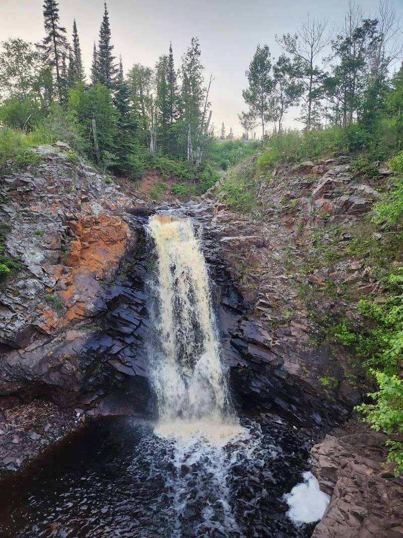 Old Cedar Falls Just Across the Highway