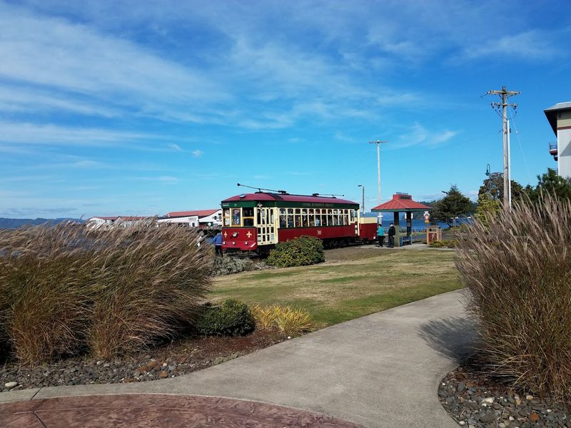 Operating Hours and Seasonal Schedule