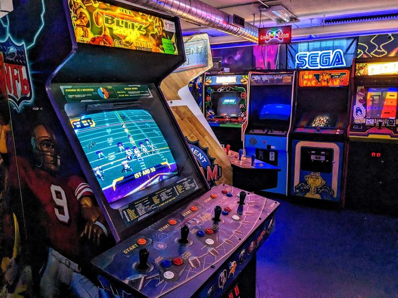 Over 120 Arcade Machines Ready for Unlimited Free Play Over 120 Arcade Machines Ready for Unlimited Free Play