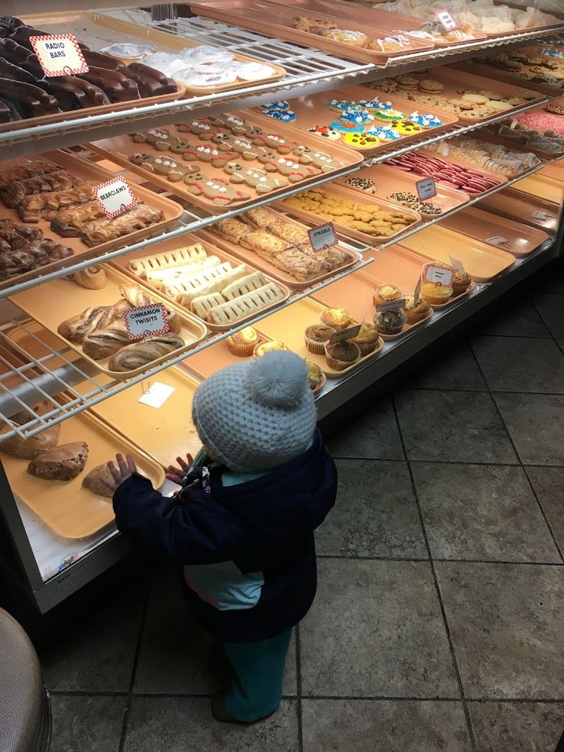 Over 34 Donut Varieties That Make Choosing Nearly Impossible