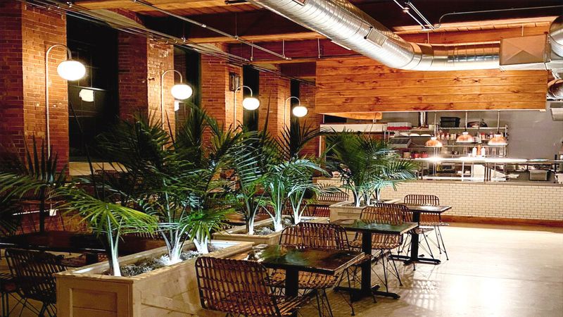 Pacifico Restaurant, Maine