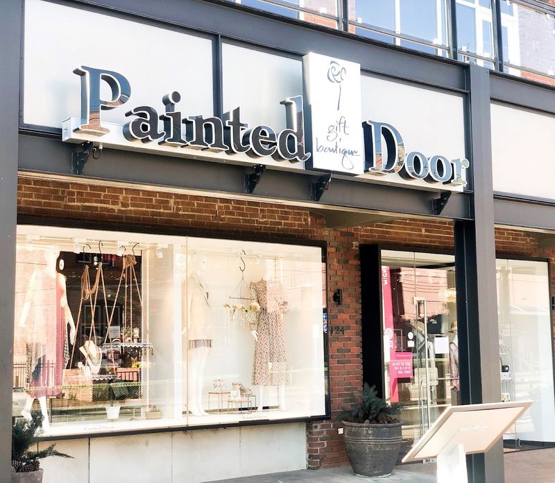 Painted Door: A Gift Shop That Feels Like a Discovery