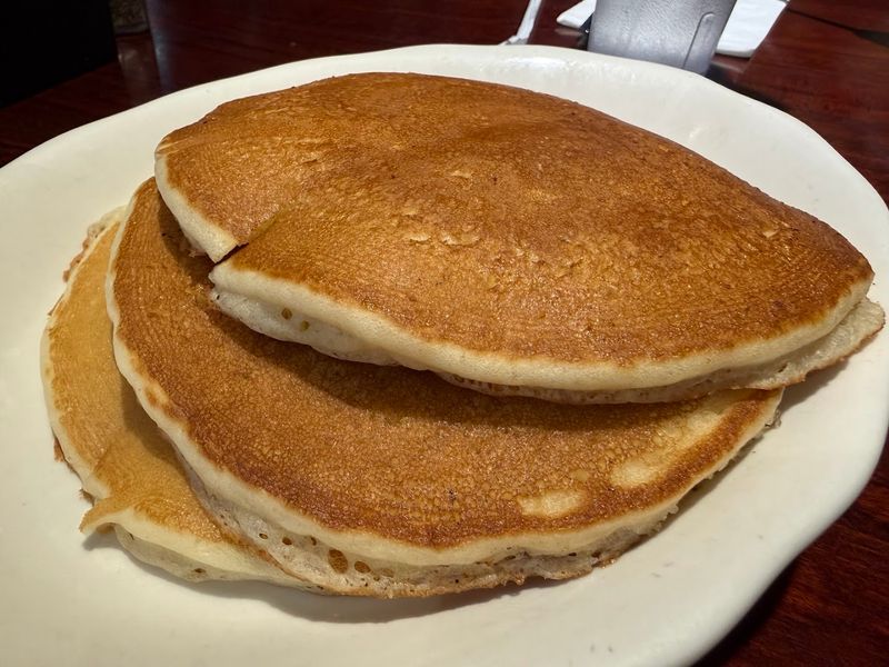 Pancakes, Waffles, and the Art of a Perfect Diner Breakfast