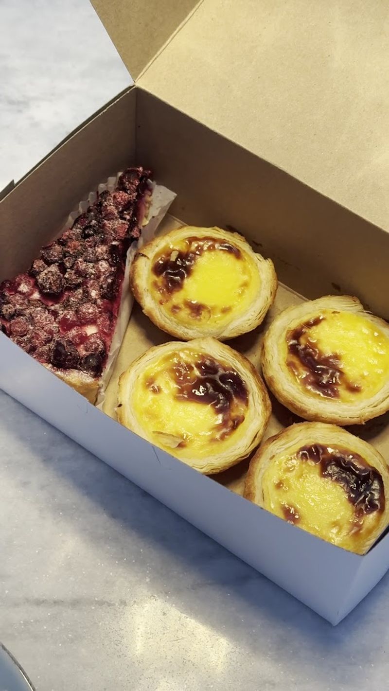 Pasteis de Nata and the Art of the Custard Tart