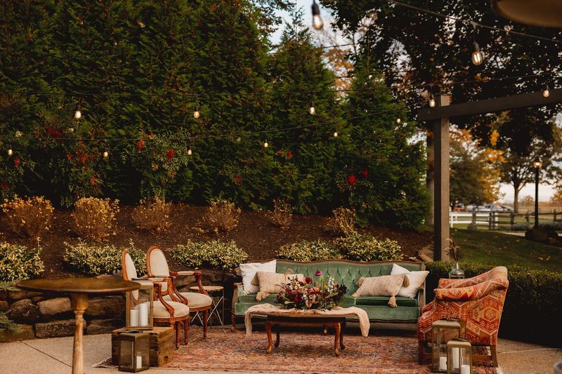 Picnic Spaces That Make The Farm Feel Like Your Own Backyard