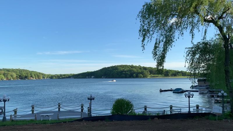 Picnic Spots and Shoreside Parks Worth Knowing About Picnic Spots and Shoreside Parks Worth Knowing About