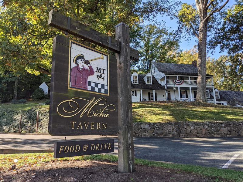 Plan Your Visit to 683 Thomas Jefferson Pkwy