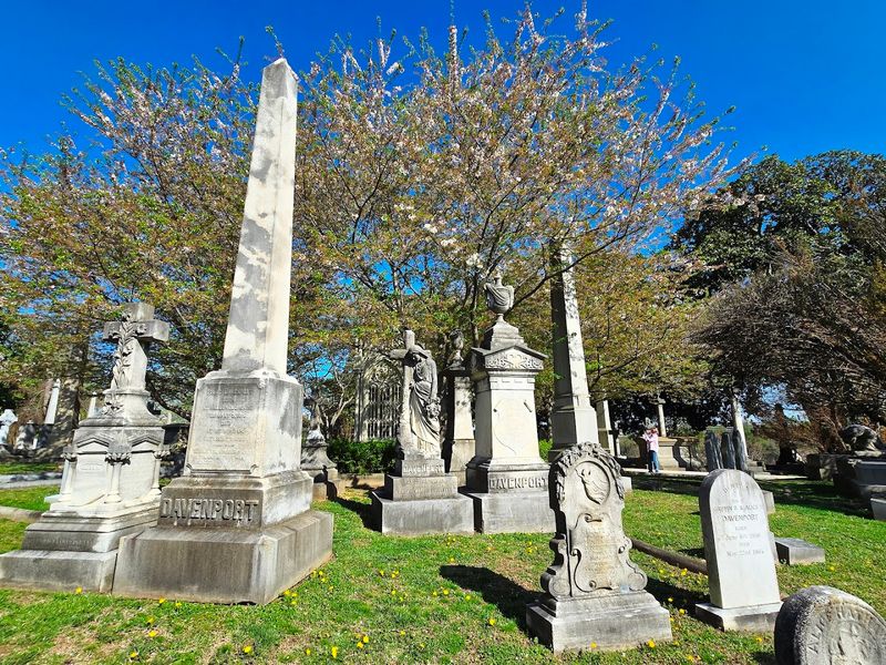 Plan Your Visit to Hollywood Cemetery Pyramid Richmond