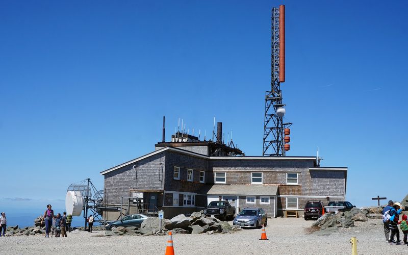 Plan Your Visit to This New Hampshire Icon