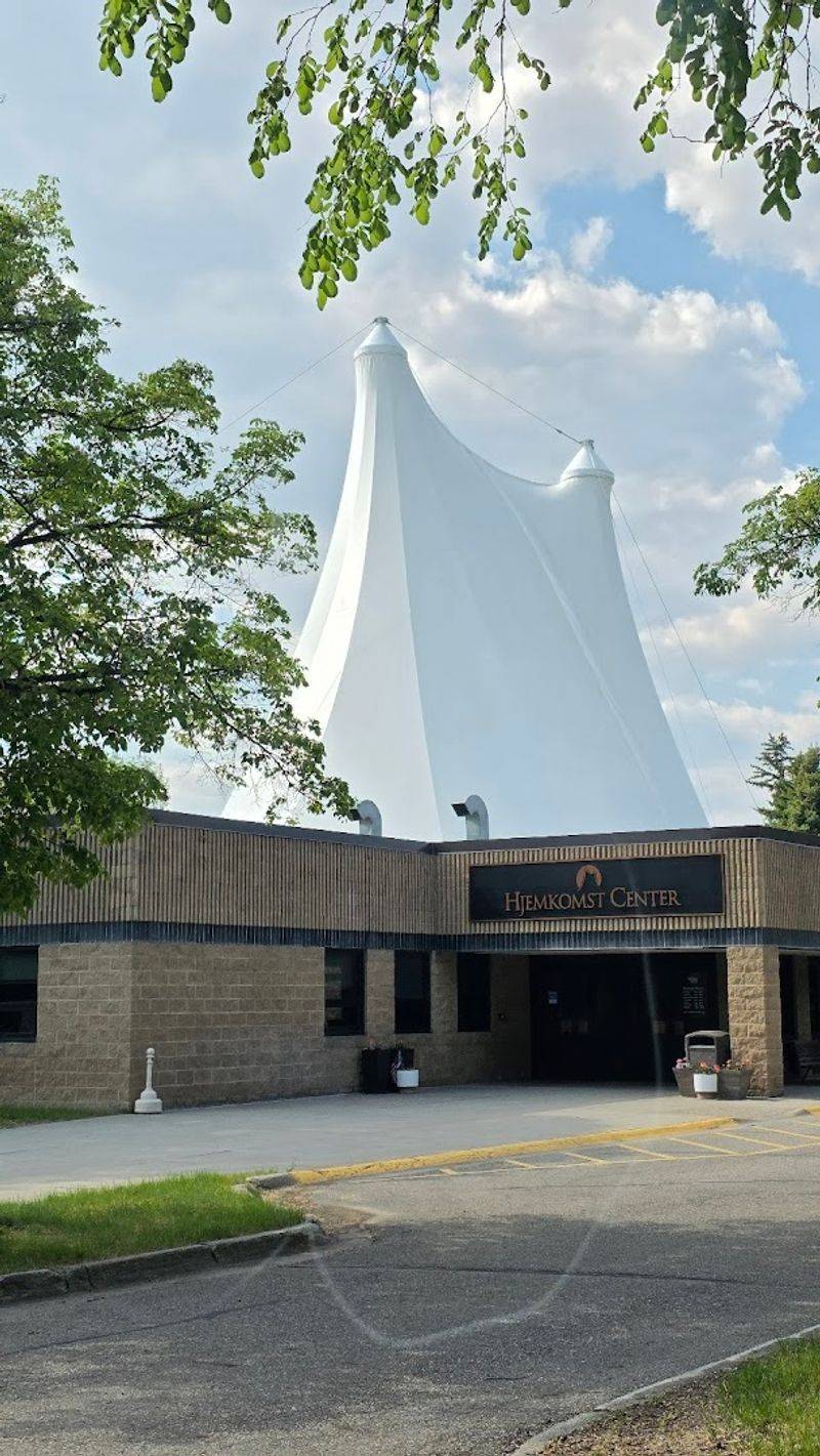 Planning Your Visit to Hjemkomst Center