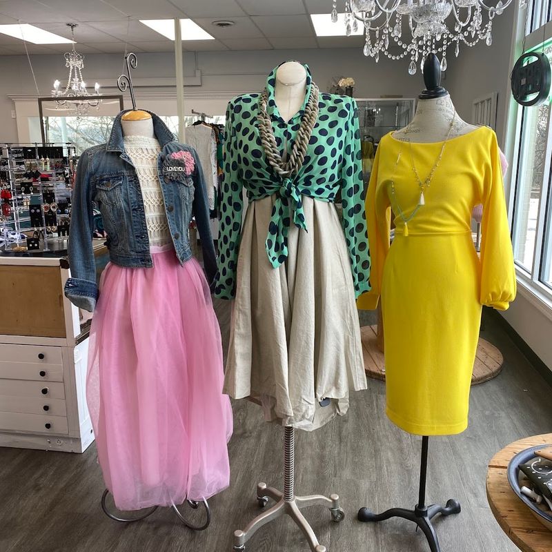 Planning Your Visit to New Digz Consignment in Crofton Planning Your Visit to New Digz Consignment in Crofton