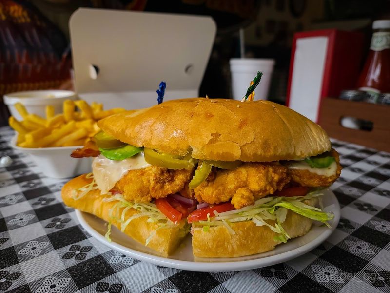 Portion Sizes That Redefine What a Sandwich Can Be Portion Sizes That Redefine What a Sandwich Can Be