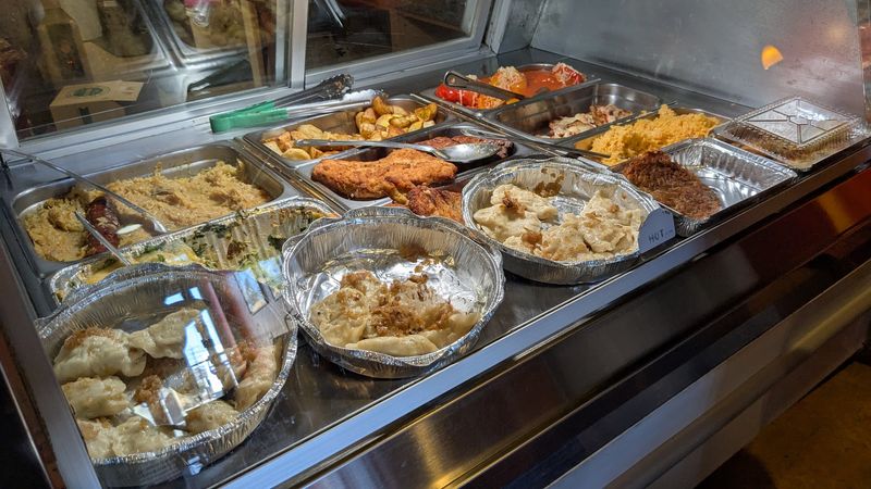 Potato Pancakes and Chicken Cutlets Worth Planning a Trip Around