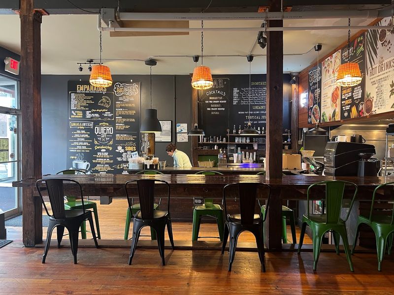 Quiero Cafe, Maine